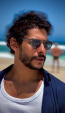 Óculos Reserva Cinza Translúcido